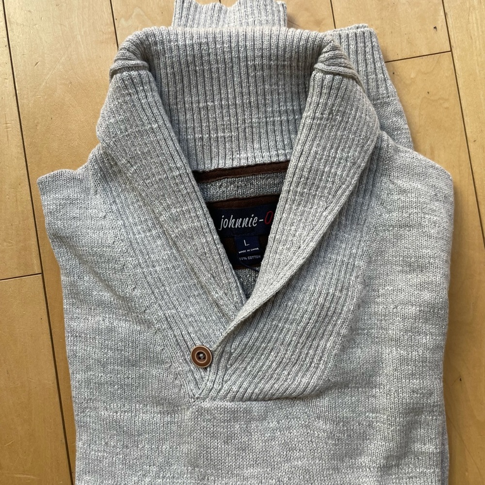 NWT, Johnnie-O shawl collar grey sweater